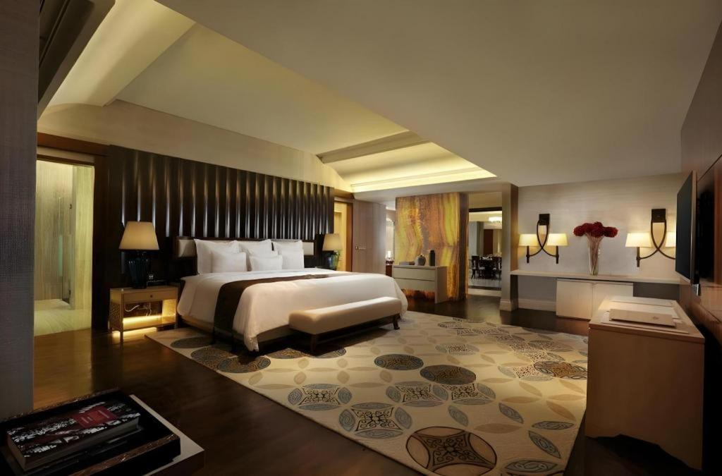 Hotel Tentrem Jogyakarta Zewnętrze zdjęcie