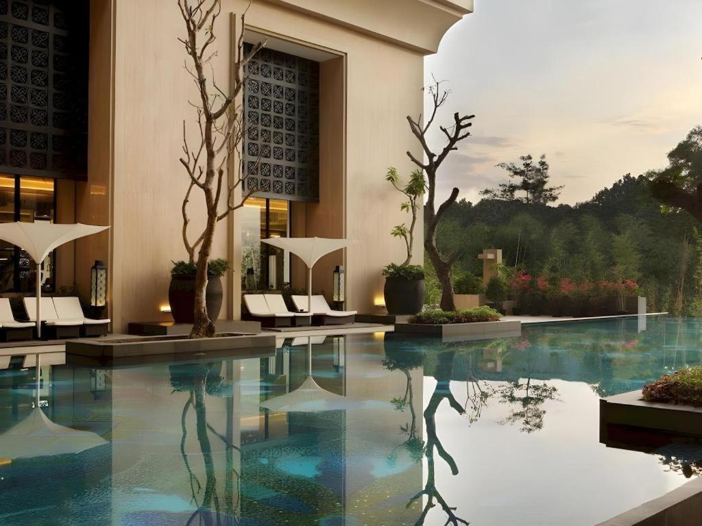 Hotel Tentrem Jogyakarta Zewnętrze zdjęcie