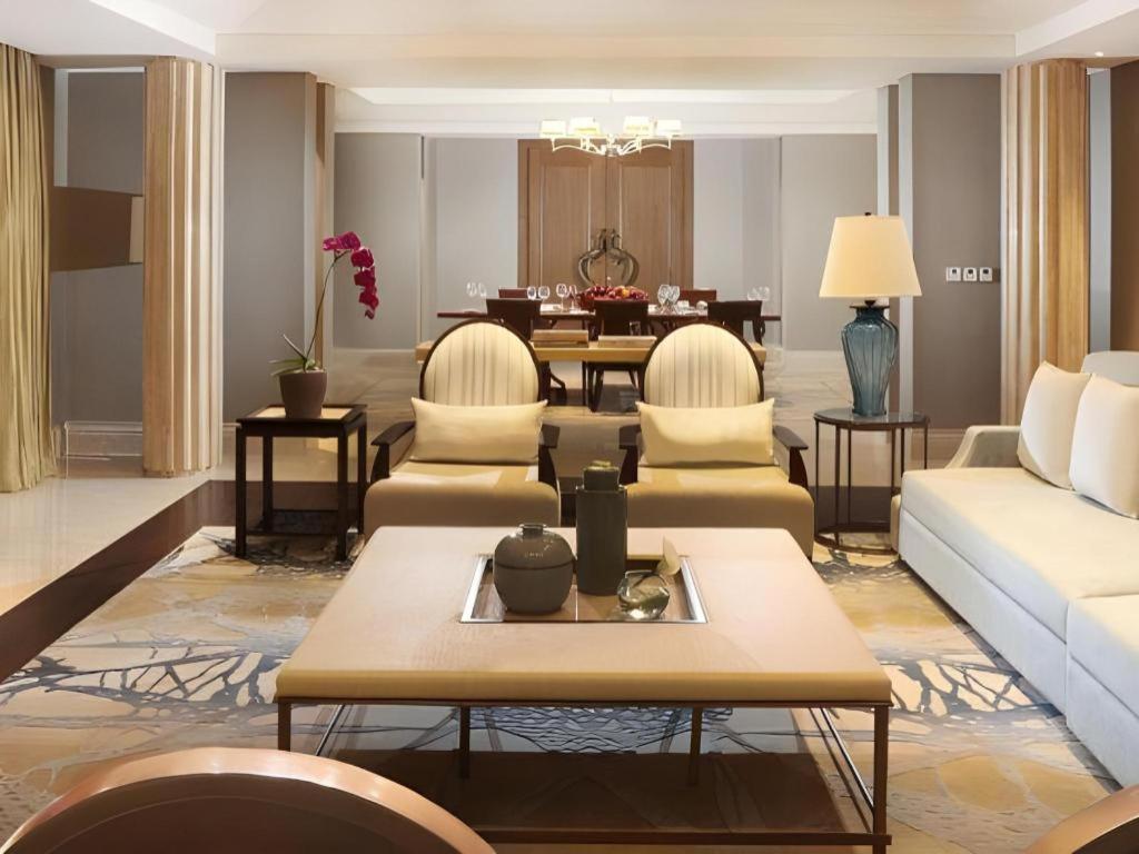 Hotel Tentrem Jogyakarta Zewnętrze zdjęcie