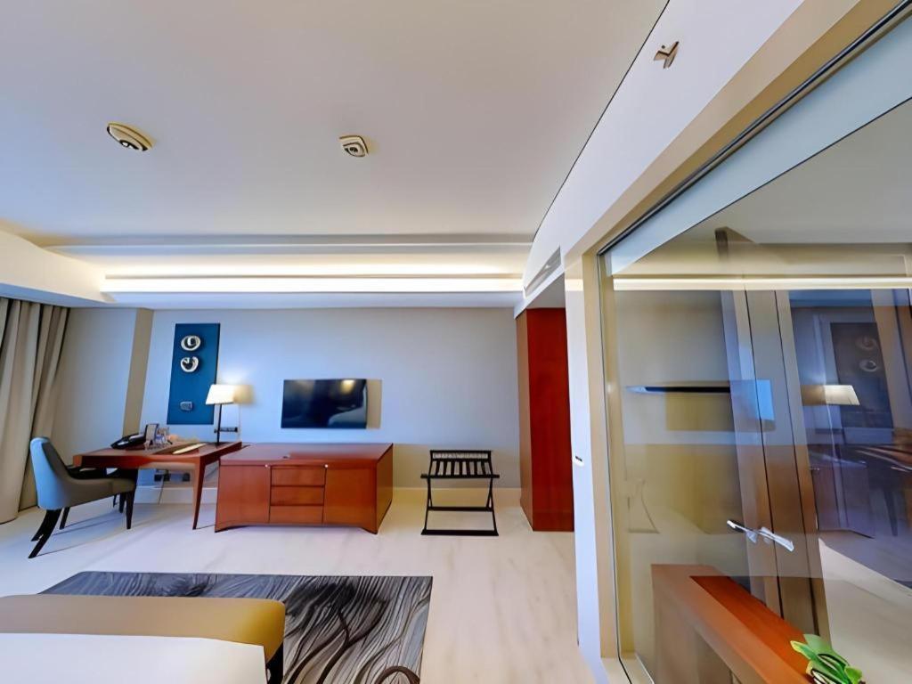 Hotel Tentrem Jogyakarta Zewnętrze zdjęcie