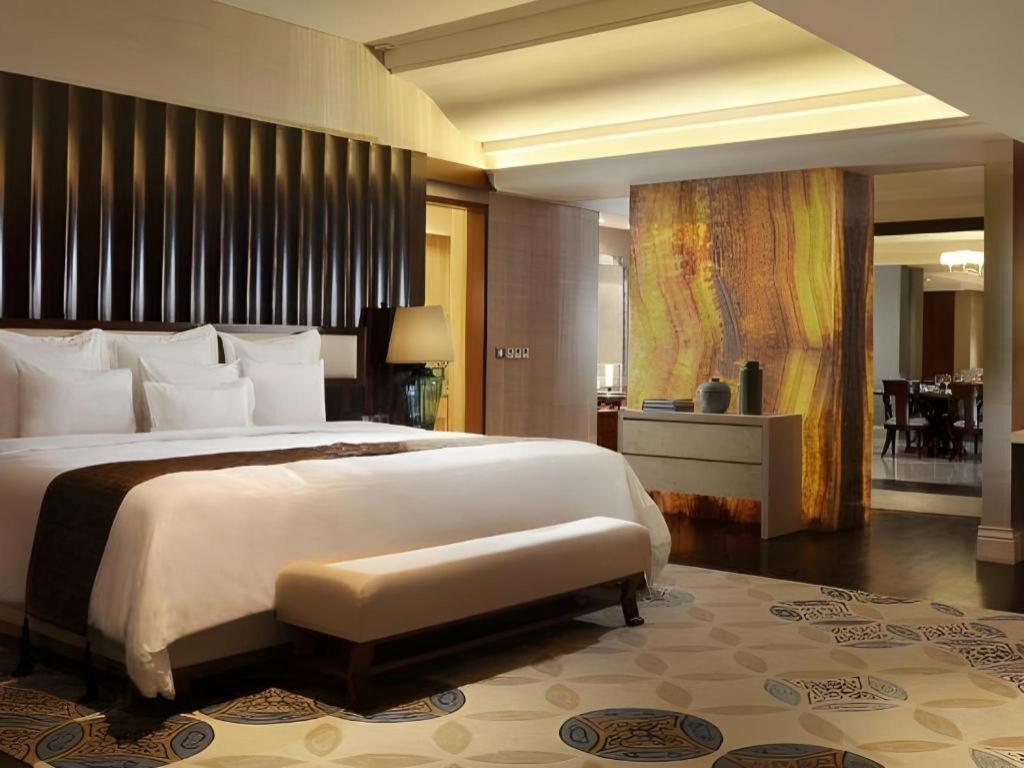 Hotel Tentrem Jogyakarta Zewnętrze zdjęcie